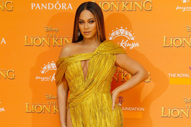 Beyonce Stuns in Alluring Cat-Inspired, Leopard-Print Look: See the ...