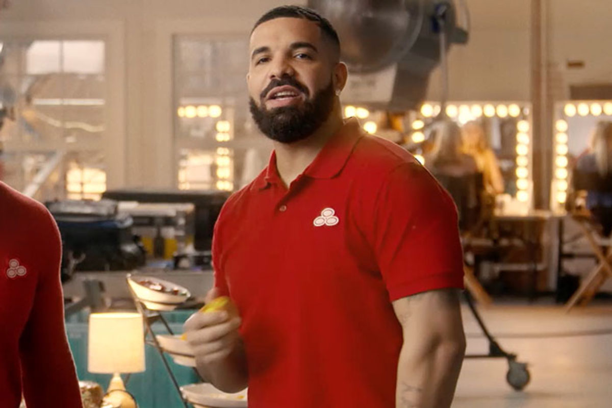 Drake & The Weeknd Watch The Super Bowl 2022 From The Stands