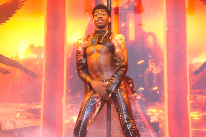 Lil Nas X Suffers Wardrobe Malfunction On Snl News All Rap News 