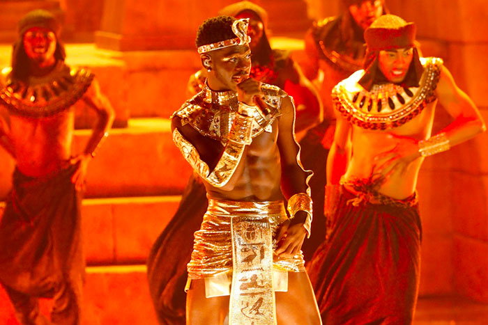 Lil Nas X Pays Tribute to Michael Jackson With Bet Awards ...