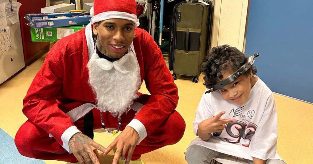 NLE Choppa Surprises Biggest Fan In Hospital For Christmas News - All ...