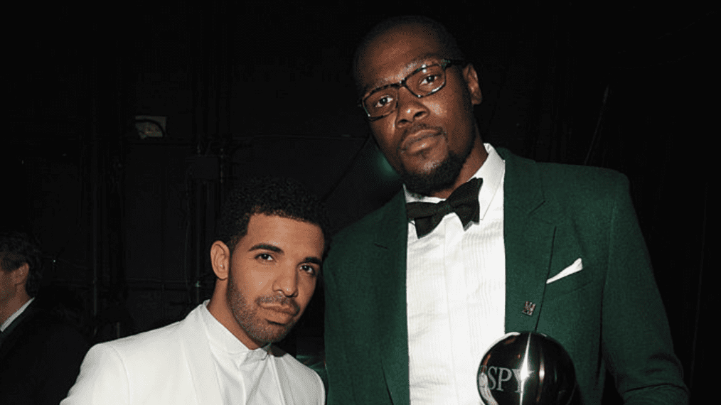 Kevin Durant Was Spotted Allegedly Smoking Weed At Drake's Concert ...